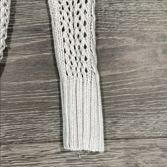 American Eagle Outfitters Cream Knit Sweater - Picture 4 of 4